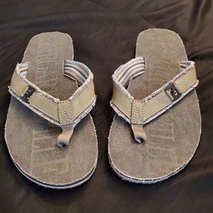 Brand New! Men's Flip Flops Size 12